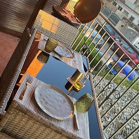 P. Home La Maddalena  エクステリア 写真