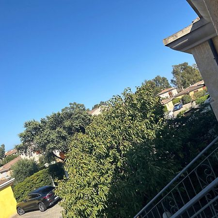 P. Home La Maddalena  エクステリア 写真