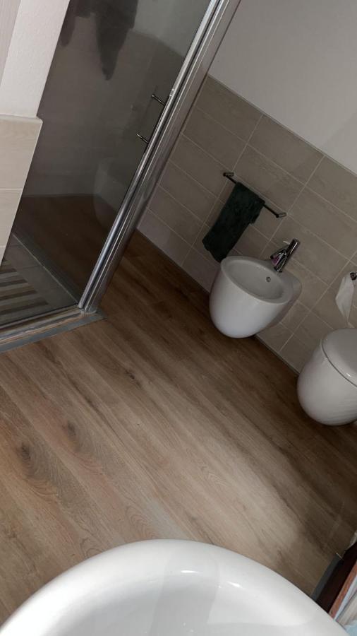 P. Home La Maddalena  エクステリア 写真