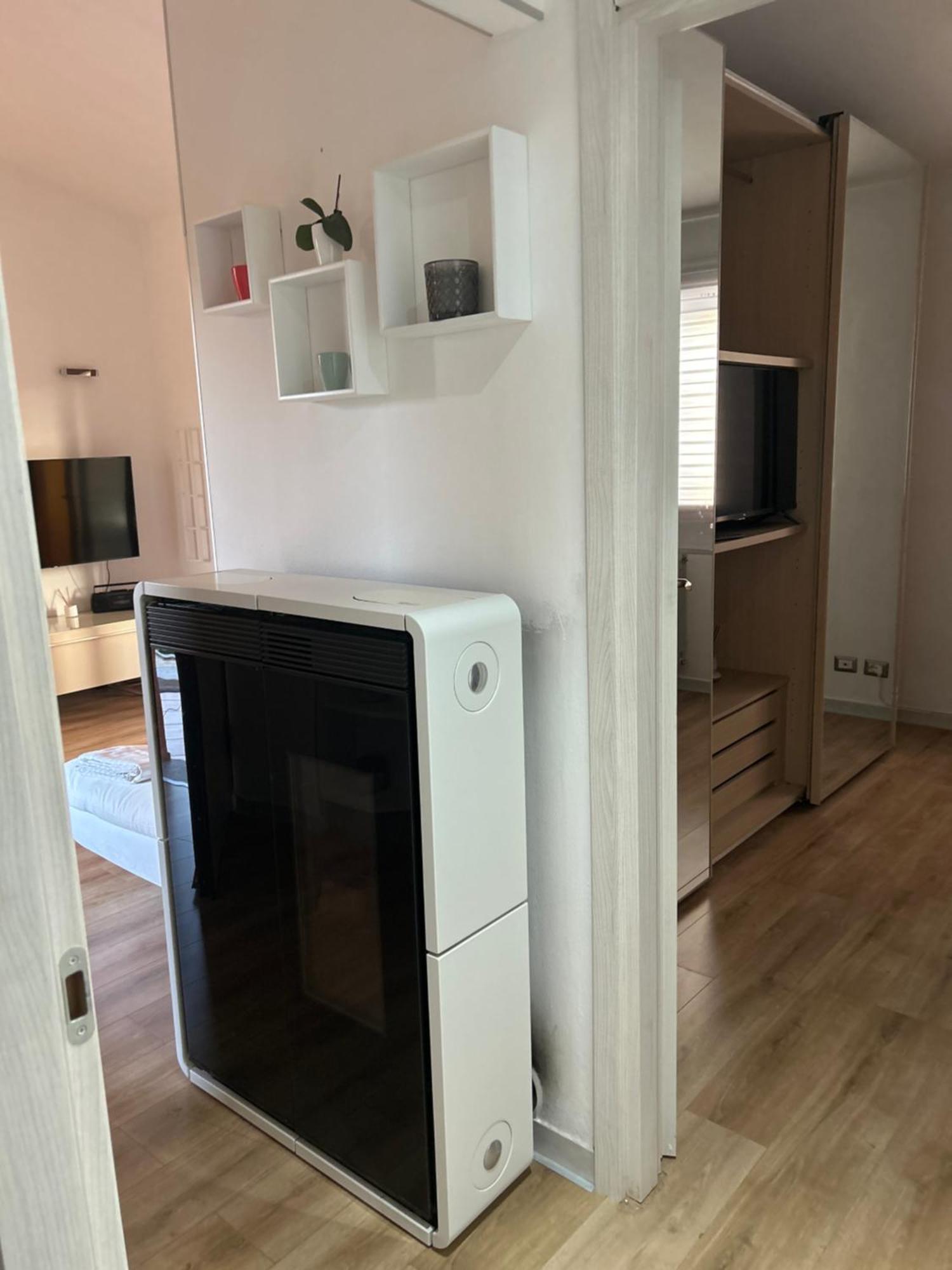 P. Home La Maddalena  エクステリア 写真