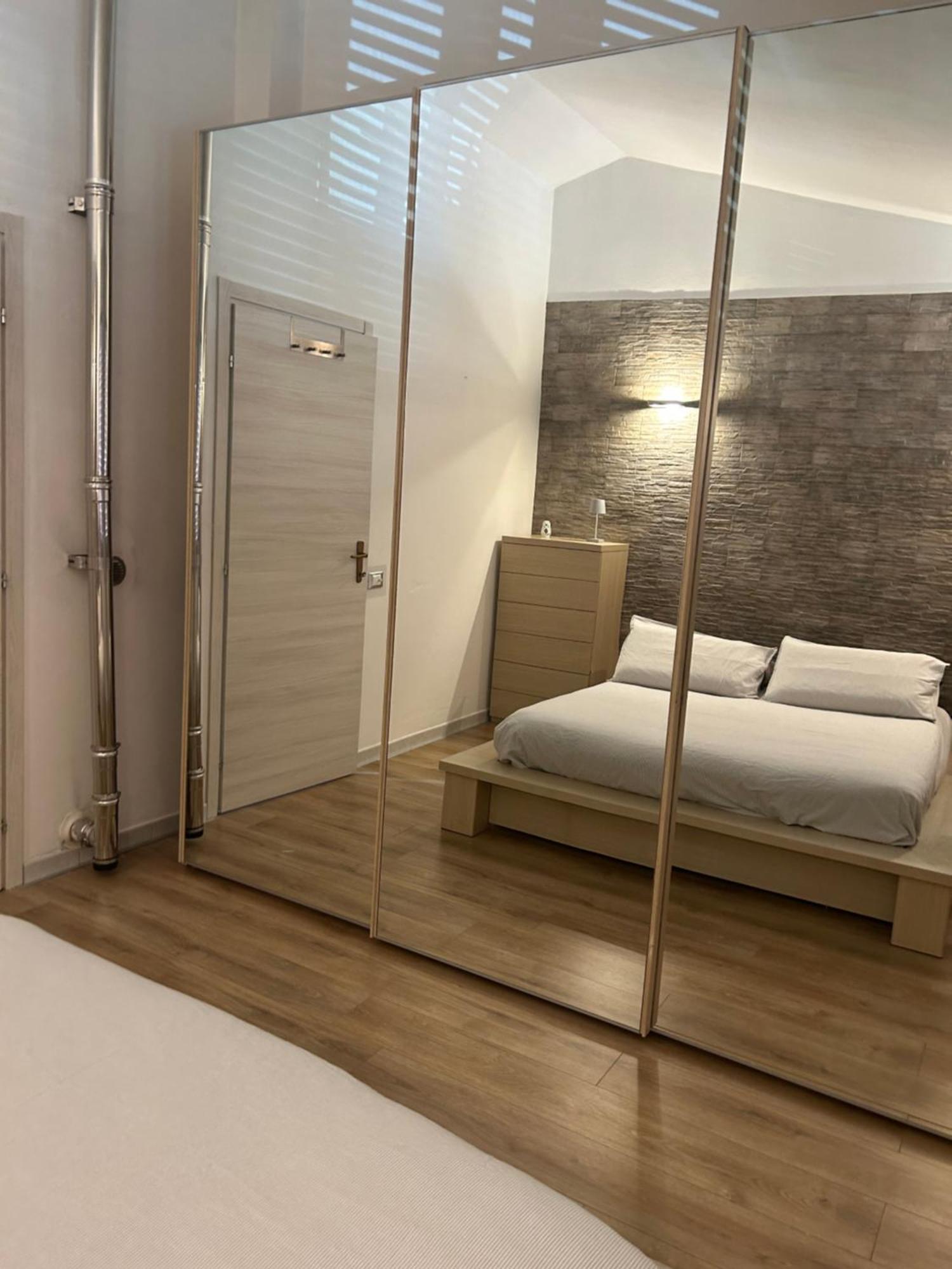P. Home La Maddalena  エクステリア 写真